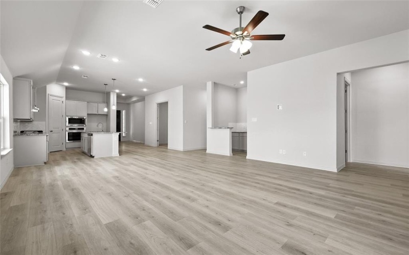 1436 Odette Drive, Arlington, TX 76013, 4 Habitaciones Habitaciones , ,3 BañosBaños,Residential,En Venta,1436 Odette Drive,0,20790588