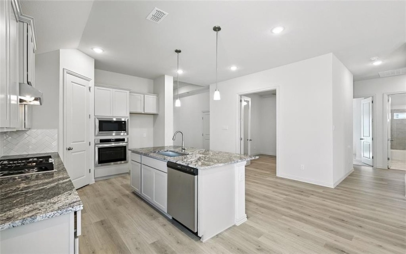1436 Odette Drive, Arlington, TX 76013, 4 Habitaciones Habitaciones , ,3 BañosBaños,Residential,En Venta,1436 Odette Drive,0,20790588