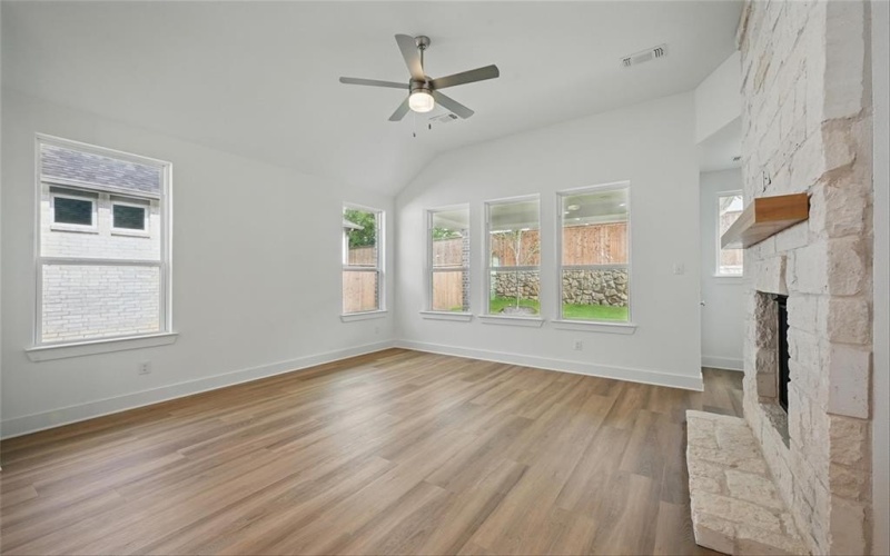 4305 Sanctuary Drive, Denison, TX 75020, 3 Bedrooms Bedrooms, ,2 BathroomsBathrooms,Residential,For Sale,4305 Sanctuary Drive,20795213