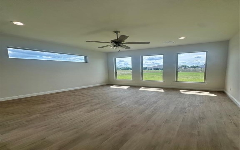 215 Stuart Street, Paradise, TX 76073, 4 Habitaciones Habitaciones , ,3 BañosBaños,Residential,En Venta,215 Stuart Street,20795706