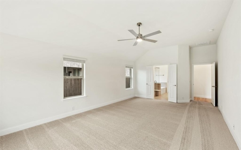 2808 Parkwood Circle, Denton, TX 76226, 4 Bedrooms Bedrooms, ,2 BathroomsBathrooms,Residential,For Sale,2808 Parkwood Circle,20791519