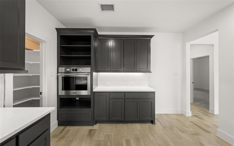 1123 E Hidden Lakes Drive, DeSoto, TX 75115, 4 Habitaciones Habitaciones , ,3 BañosBaños,Residential,En Venta,1123 E Hidden Lakes Drive,0,20795764