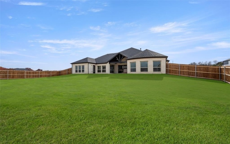 1123 E Hidden Lakes Drive, DeSoto, TX 75115, 4 Habitaciones Habitaciones , ,3 BañosBaños,Residential,En Venta,1123 E Hidden Lakes Drive,0,20795764