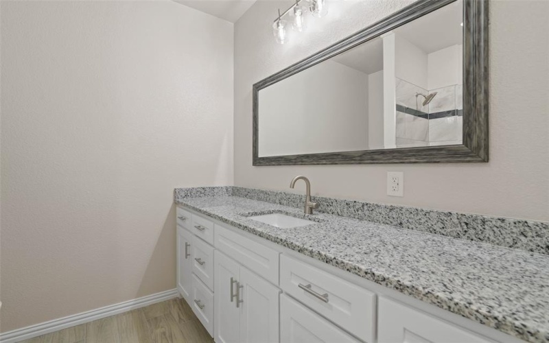 709 3rd Street, Bridgeport, TX 76426, 3 Bedrooms Bedrooms, ,2 BathroomsBathrooms,Residential,For Sale,709 3rd Street,20795905