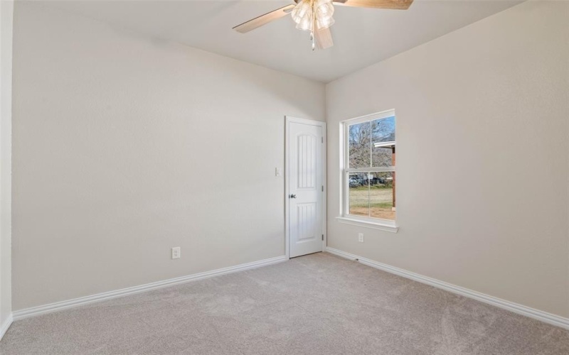 709 3rd Street, Bridgeport, TX 76426, 3 Bedrooms Bedrooms, ,2 BathroomsBathrooms,Residential,For Sale,709 3rd Street,20795905