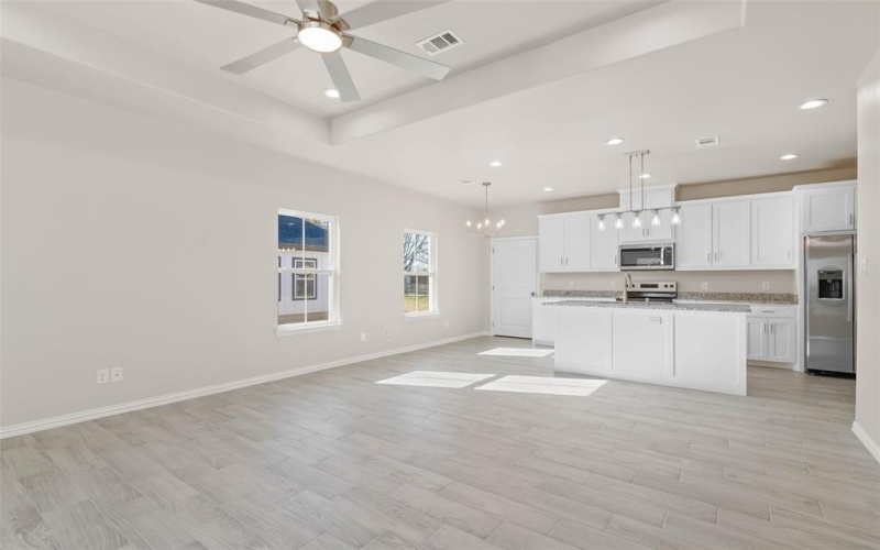 709 3rd Street, Bridgeport, TX 76426, 3 Bedrooms Bedrooms, ,2 BathroomsBathrooms,Residential,For Sale,709 3rd Street,20795905