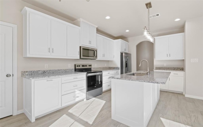 709 3rd Street, Bridgeport, TX 76426, 3 Bedrooms Bedrooms, ,2 BathroomsBathrooms,Residential,For Sale,709 3rd Street,20795905