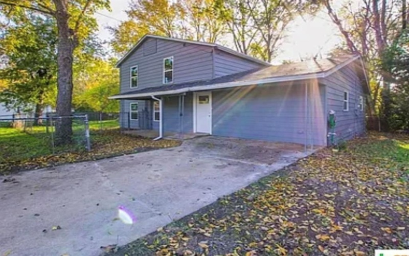 703 N Main Street, Rockdale, TX 76567, 8 Bedrooms Bedrooms, ,6 BathroomsBathrooms,Residential,For Sale,703 N Main Street,0,20795914