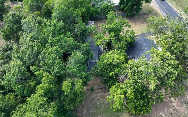 703 N Main Street, Rockdale, TX 76567, 8 Bedrooms Bedrooms, ,6 BathroomsBathrooms,Residential,For Sale,703 N Main Street,0,20795914