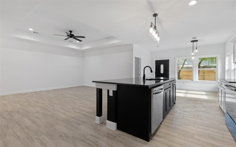 3313 Collin Street, Fort Worth, TX 76119, 3 Habitaciones Habitaciones , ,2 BañosBaños,Residential,En Venta,3313 Collin Street,20795958