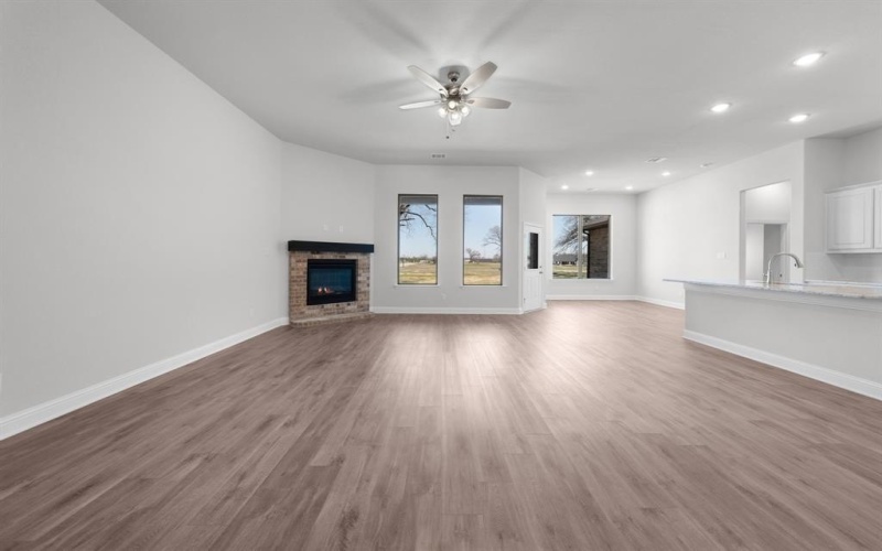 117 Ellis, Canton, TX 75103, 4 Bedrooms Bedrooms, ,2 BathroomsBathrooms,Residential,For Sale,117 Ellis,20792051