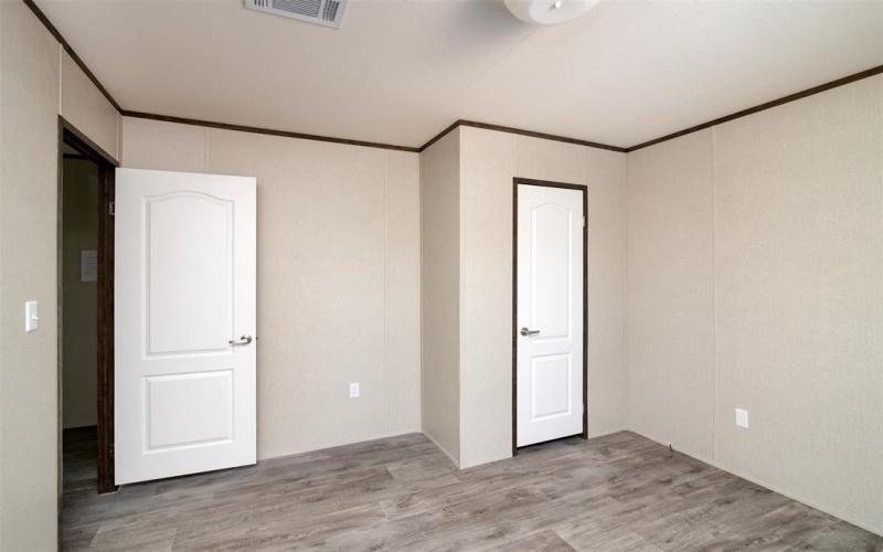 101 Texas Avenue, Keene, TX 76059, 3 Bedrooms Bedrooms, ,2 BathroomsBathrooms,Residential,For Sale,101 Texas Avenue,20795998