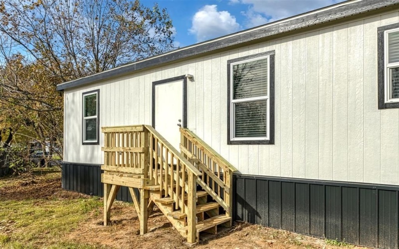 101 Texas Avenue, Keene, TX 76059, 3 Bedrooms Bedrooms, ,2 BathroomsBathrooms,Residential,For Sale,101 Texas Avenue,20795998