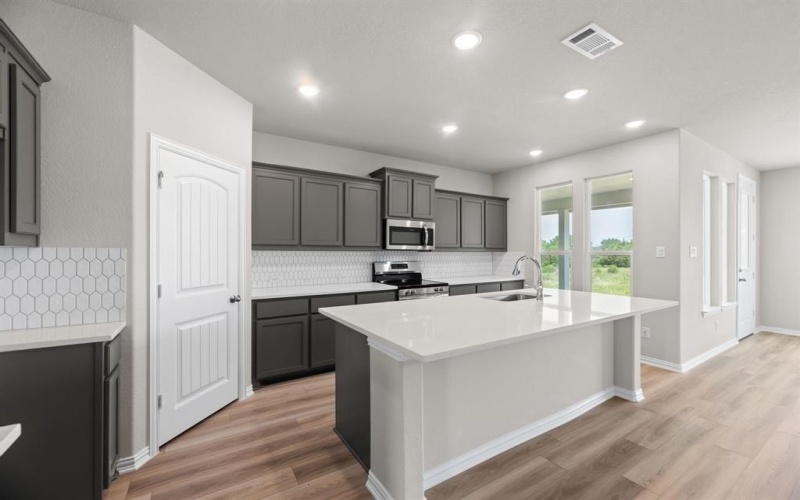 124 Parkhurst Drive, Boyd, TX 76023, 4 Bedrooms Bedrooms, ,3 BathroomsBathrooms,Residential,For Sale,124 Parkhurst Drive,20796037