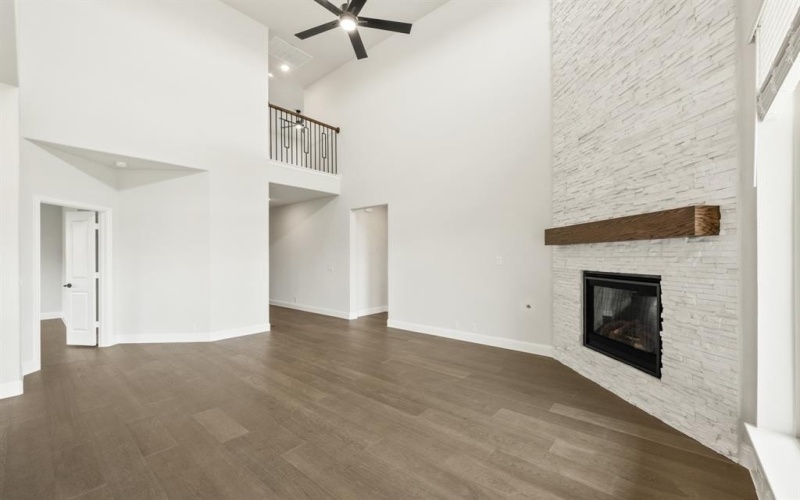 2032 Picnic Creek, DeSoto, TX 75115, 5 Bedrooms Bedrooms, ,5 BathroomsBathrooms,Residential,For Sale,2032 Picnic Creek,0,20797047