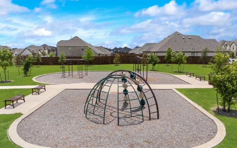 1115 Rothland, Red Oak, TX 75154, 4 Bedrooms Bedrooms, ,3 BathroomsBathrooms,Residential,For Sale,1115 Rothland,20798200