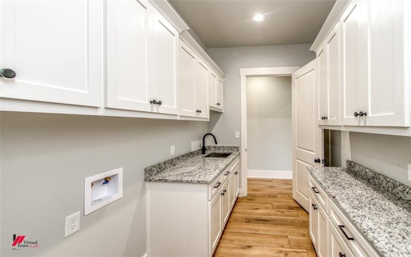 273 Sweet Life Drive, Frierson, LA 71027, 5 Bedrooms Bedrooms, ,3 BathroomsBathrooms,Residential,For Sale,273 Sweet Life Drive,20798465