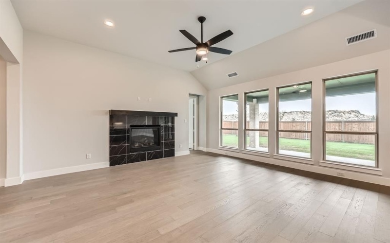 4609 Timberdrift Street, Midlothian, TX 76065, 4 Bedrooms Bedrooms, ,2 BathroomsBathrooms,Residential,For Sale,4609 Timberdrift Street,20798827