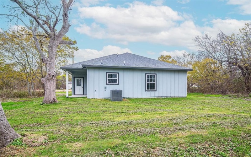 537 W Hopkins Street, Mexia, TX 76667, 3 Bedrooms Bedrooms, ,2 BathroomsBathrooms,Residential,For Sale,537 W Hopkins Street,20799259