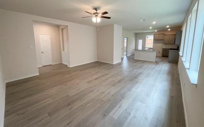 4230 Zayan Drive, Sherman, TX 75090, 4 Habitaciones Habitaciones , ,3 BañosBaños,Residential,En Venta,4230 Zayan Drive,20803299
