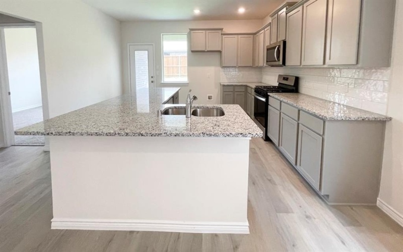 4230 Zayan Drive, Sherman, TX 75090, 4 Habitaciones Habitaciones , ,3 BañosBaños,Residential,En Venta,4230 Zayan Drive,20803299