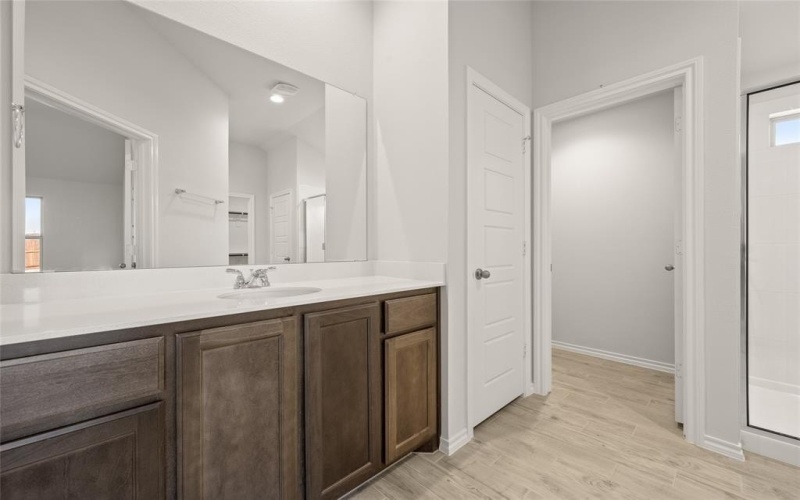 429 Falcon, Azle, TX 76020, 3 Bedrooms Bedrooms, ,2 BathroomsBathrooms,Residential,For Sale,429 Falcon,20803420