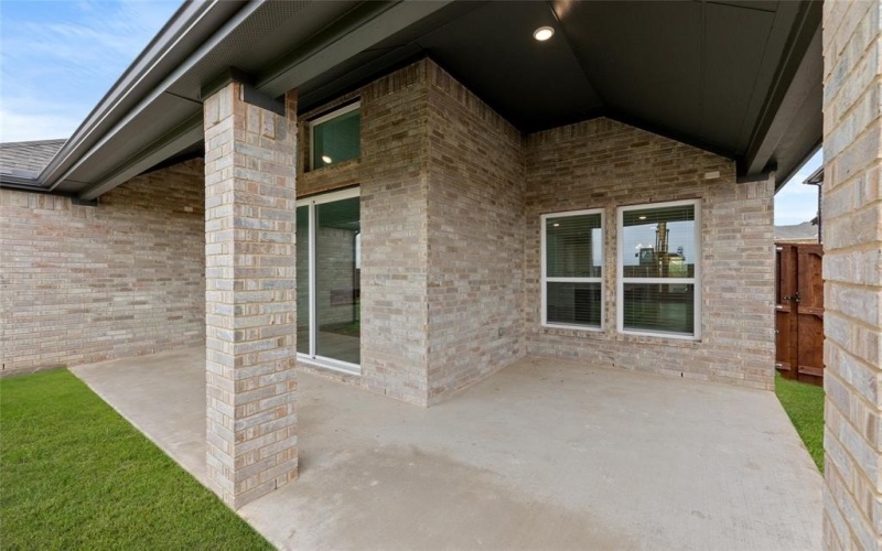 3739 Milwaukee Avenue, Midlothian, TX 76065, 5 Bedrooms Bedrooms, ,5 BathroomsBathrooms,Residential,For Sale,3739 Milwaukee Avenue,20803488