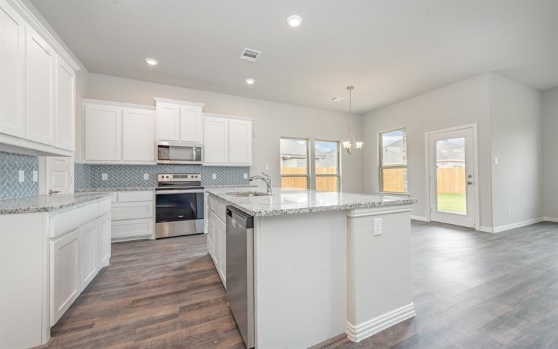 213 Giddings Trail, Forney, TX 75126, 5 Habitaciones Habitaciones , ,3 BañosBaños,Residential,En Venta,213 Giddings Trail,20800311