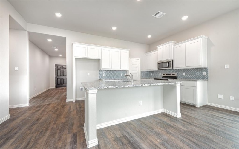 213 Giddings Trail, Forney, TX 75126, 5 Habitaciones Habitaciones , ,3 BañosBaños,Residential,En Venta,213 Giddings Trail,20800311
