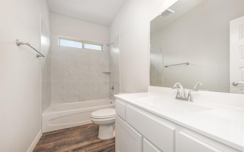 213 Giddings Trail, Forney, TX 75126, 5 Habitaciones Habitaciones , ,3 BañosBaños,Residential,En Venta,213 Giddings Trail,20800311