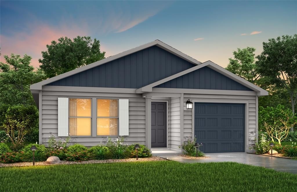 1954 Crawford Street, Graham, TX 76450, 4 Bedrooms Bedrooms, ,2 BathroomsBathrooms,Residential,For Sale,1954 Crawford Street,20803913
