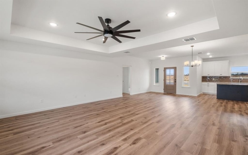 264 Yawney Drive, Lipan, TX 76462, 3 Bedrooms Bedrooms, ,2 BathroomsBathrooms,Residential,For Sale,264 Yawney Drive,0,20803935