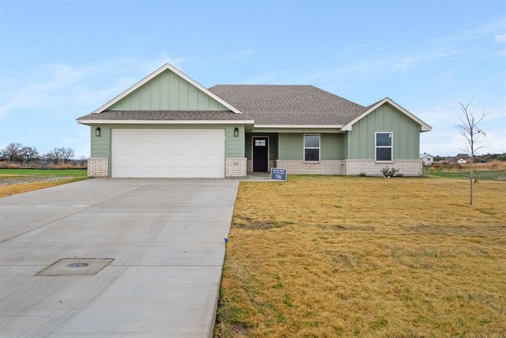 224 Yawney Drive, Lipan, TX 76462, 4 Bedrooms Bedrooms, ,2 BathroomsBathrooms,Residential,For Sale,224 Yawney Drive,20804156