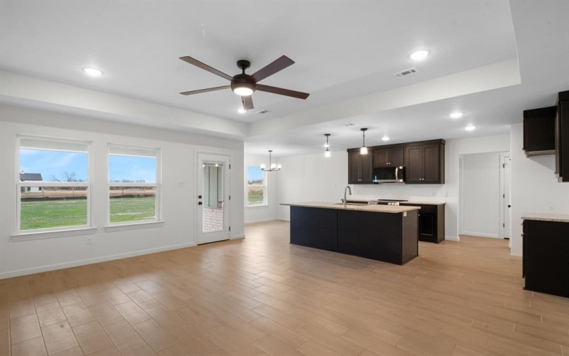 224 Yawney Drive, Lipan, TX 76462, 4 Bedrooms Bedrooms, ,2 BathroomsBathrooms,Residential,For Sale,224 Yawney Drive,20804156
