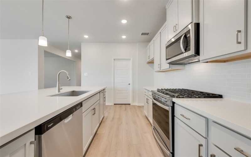 4136 Tarlton Road, Little Elm, TX 75068, 3 Bedrooms Bedrooms, ,2 BathroomsBathrooms,Residential,For Sale,4136 Tarlton Road,20804206