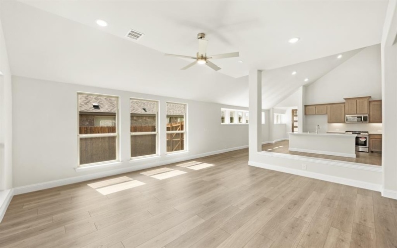 121 Red Cedar Court, Balch Springs, TX 75181, 4 Bedrooms Bedrooms, ,3 BathroomsBathrooms,Residential,For Sale,121 Red Cedar Court,20800731