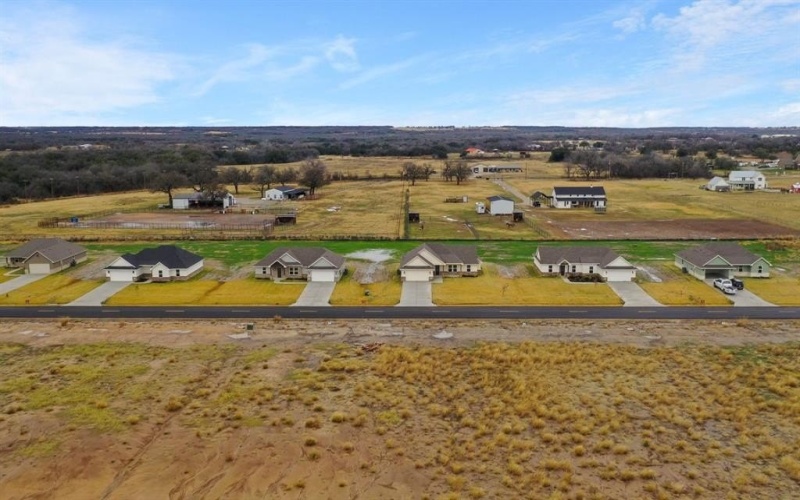 240 Yawney Drive, Lipan, TX 76462, 3 Bedrooms Bedrooms, ,2 BathroomsBathrooms,Residential,For Sale,240 Yawney Drive,20804292