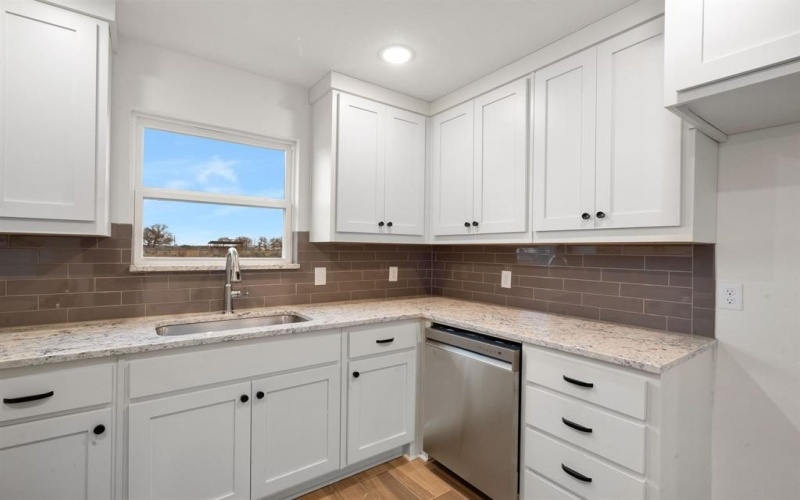 240 Yawney Drive, Lipan, TX 76462, 3 Bedrooms Bedrooms, ,2 BathroomsBathrooms,Residential,For Sale,240 Yawney Drive,20804292