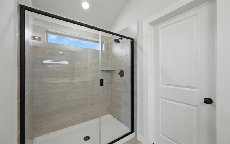 1401 Quail Creek Drive, Cleburne, TX 76033, 3 Bedrooms Bedrooms, ,2 BathroomsBathrooms,Residential,For Sale,1401 Quail Creek Drive,20804550