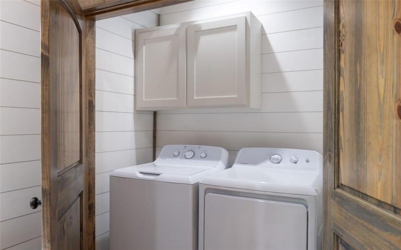 862 Hickory Post Road, Broken Bow, OK 74728, 1 Bedroom Bedrooms, ,1 BathroomBathrooms,Residential,For Sale,862 Hickory Post Road,20801417