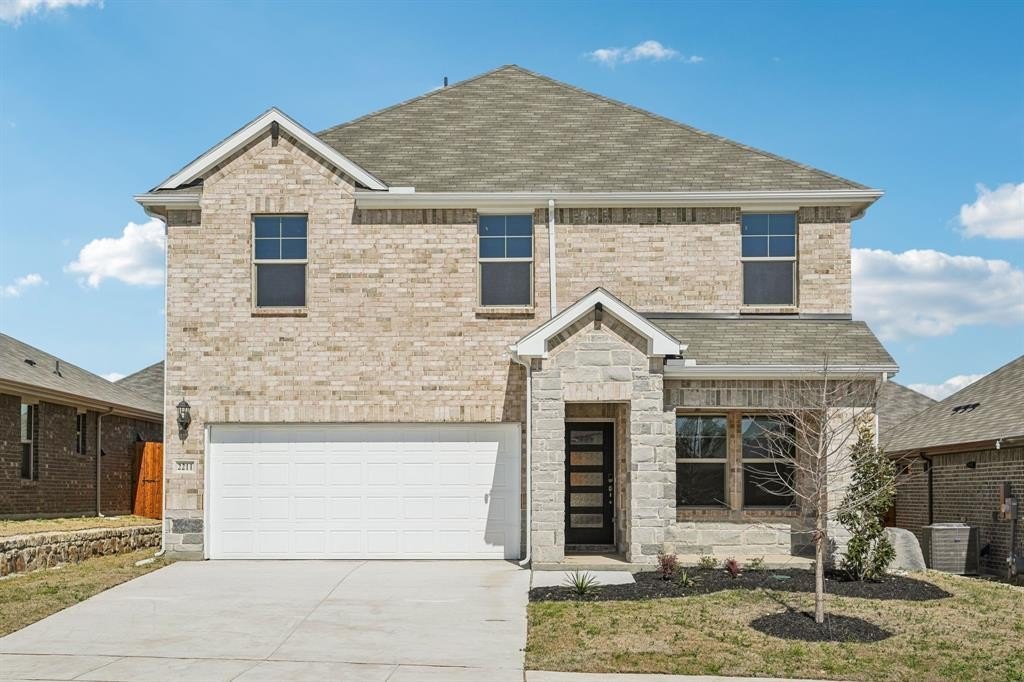 2211 Gustavus Drive, Sherman, TX 75092, 4 Bedrooms Bedrooms, ,2 BathroomsBathrooms,Residential,For Sale,2211 Gustavus Drive,20804823