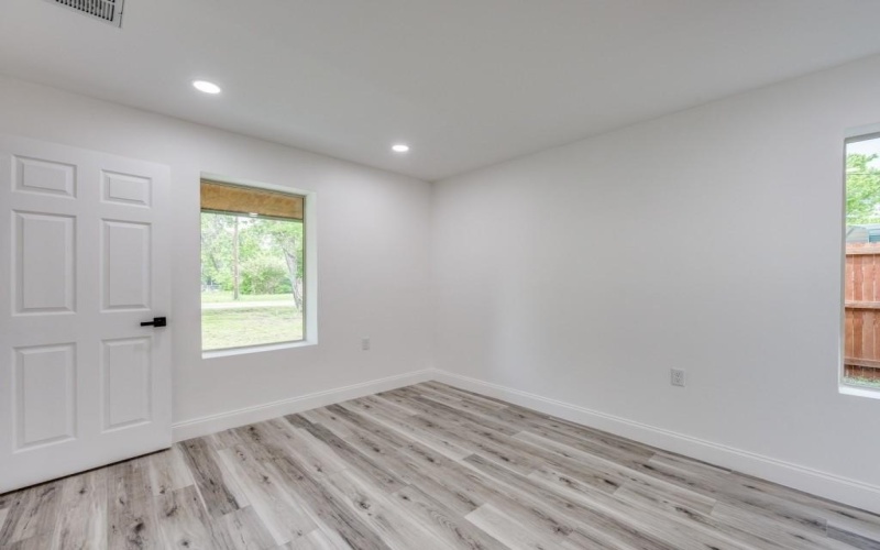 224 High Street, Roxton, TX 75477, 3 Bedrooms Bedrooms, ,2 BathroomsBathrooms,Residential,For Sale,224 High Street,20803163