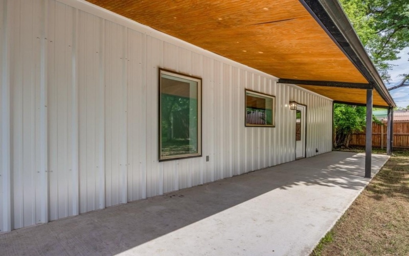 224 High Street, Roxton, TX 75477, 3 Bedrooms Bedrooms, ,2 BathroomsBathrooms,Residential,For Sale,224 High Street,20803163