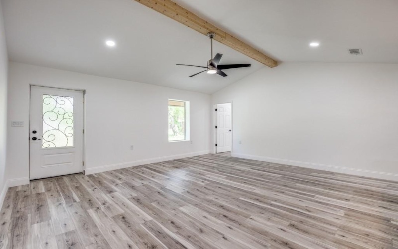 224 High Street, Roxton, TX 75477, 3 Bedrooms Bedrooms, ,2 BathroomsBathrooms,Residential,For Sale,224 High Street,20803163