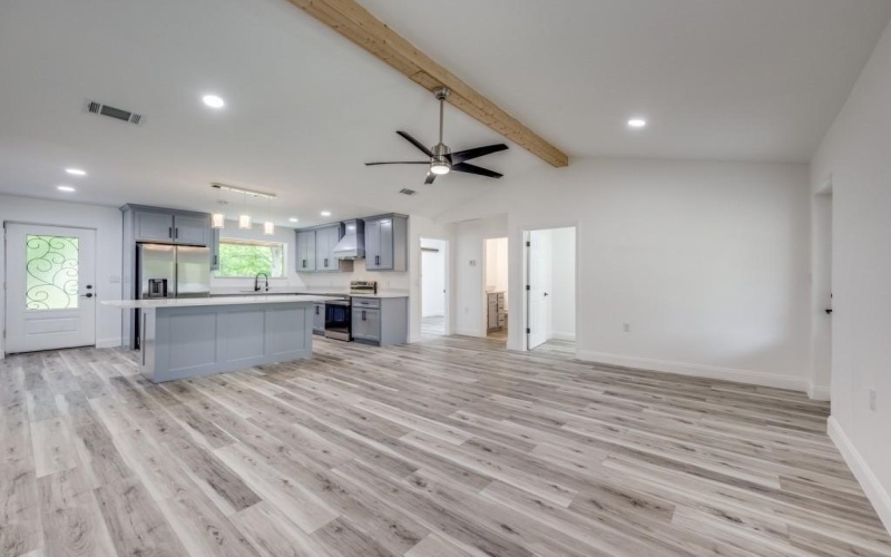 224 High Street, Roxton, TX 75477, 3 Bedrooms Bedrooms, ,2 BathroomsBathrooms,Residential,For Sale,224 High Street,20803163