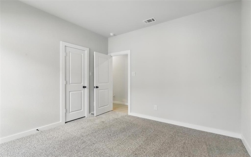1400 Dry Creek Drive, Cleburne, TX 76033, 3 Bedrooms Bedrooms, ,2 BathroomsBathrooms,Residential,For Sale,1400 Dry Creek Drive,20801759