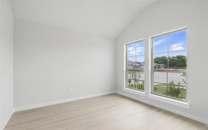 1400 Dry Creek Drive, Cleburne, TX 76033, 3 Bedrooms Bedrooms, ,2 BathroomsBathrooms,Residential,For Sale,1400 Dry Creek Drive,20801759