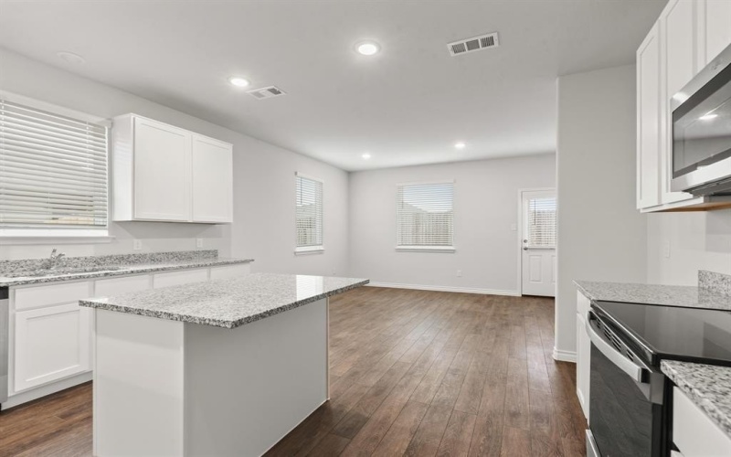 10616 Bleat Street, Fort Worth, TX 76036, 5 Habitaciones Habitaciones , ,2 BañosBaños,Residential,En Venta,10616 Bleat Street,20805194