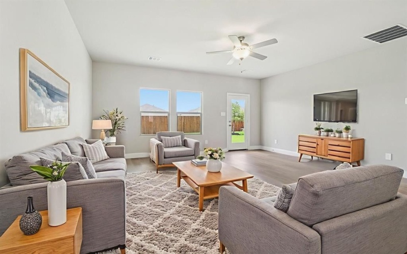 2118 Dunbar Drive, Sherman, TX 75092, 4 Bedrooms Bedrooms, ,2 BathroomsBathrooms,Residential,For Sale,2118 Dunbar Drive,20801958