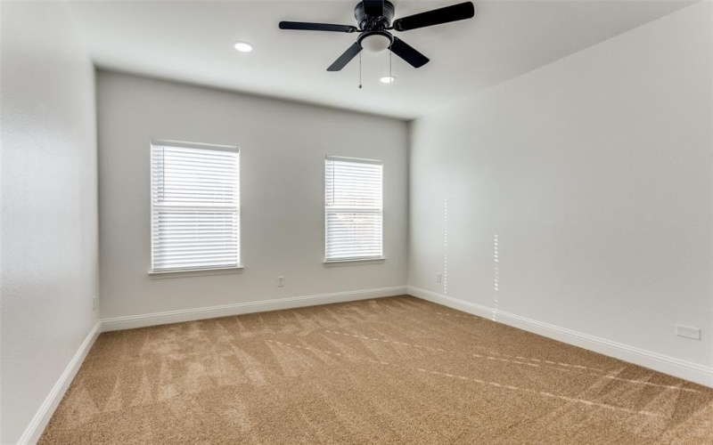 1422 E Magnolia Avenue, Fort Worth, TX 76104, 3 Habitaciones Habitaciones , ,2 BañosBaños,Residential,En Venta,1422 E Magnolia Avenue,20806907